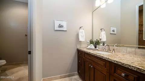Bath - 7637 E Summit Trail St, Mesa, AZ 85207 photo 5 of 9