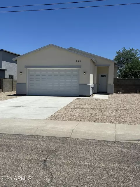 595 S Orlando St S, Florence, AZ 85132