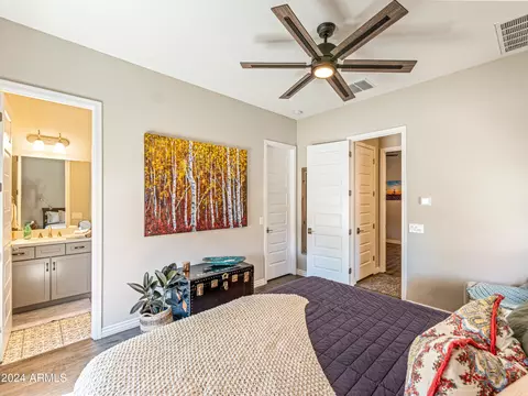 Bedroom - 3110 E Herrera Dr, Phoenix, AZ 85050 photo 5 of 7