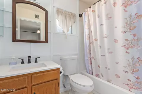 Bath - 1843 E Anchor Dr, Gilbert, AZ 85234 photo 3 of 3