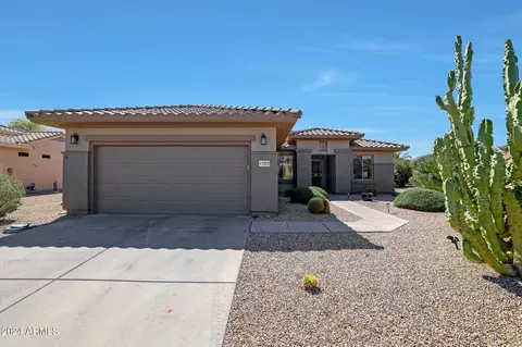 17253 W Hermosa Dr, Surprise, AZ 85387