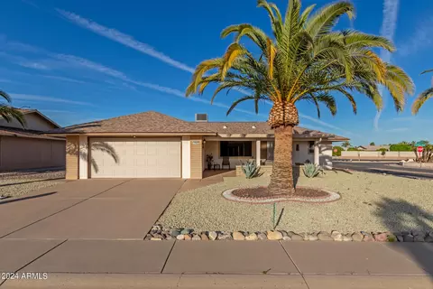 12602 W Gable Hill Dr, Sun City West, AZ 85375