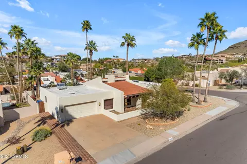 848 E Coral Gables Dr, Phoenix, AZ 85022