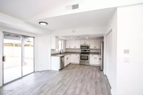 1512 E Carson Rd, Phoenix, AZ 85042 photo 6