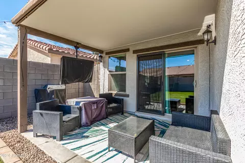Exterior - 5617 S 30th Gln, Phoenix, AZ 85041 photo 9 of 15
