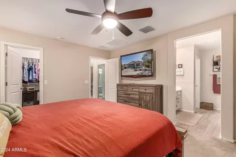Bedroom - 5617 S 30th Gln, Phoenix, AZ 85041 photo 3 of 6