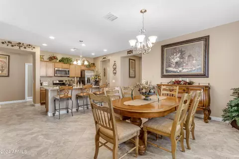 Dining - 2636 E Daniel Dr, Gilbert, AZ 85298 photo 4 of 4