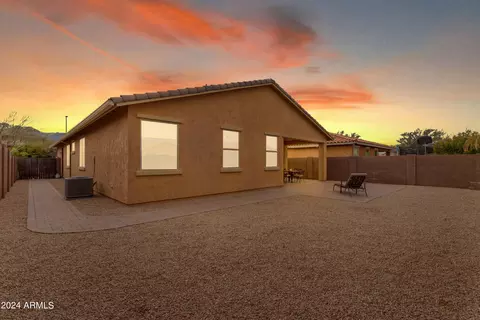 Exterior - 2636 E Daniel Dr, Gilbert, AZ 85298 photo 2 of 22