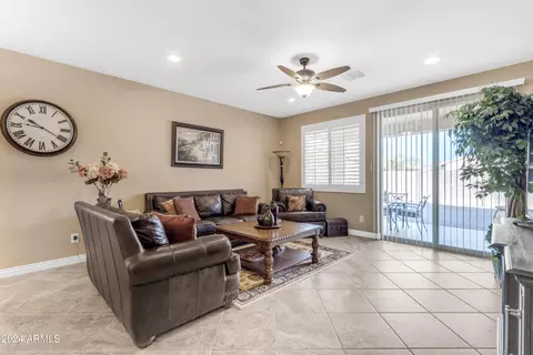 Living - 2636 E Daniel Dr, Gilbert, AZ 85298 photo 3 of 5
