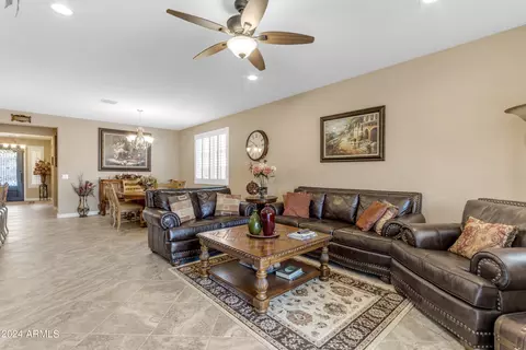 Living - 2636 E Daniel Dr, Gilbert, AZ 85298 photo 4 of 5