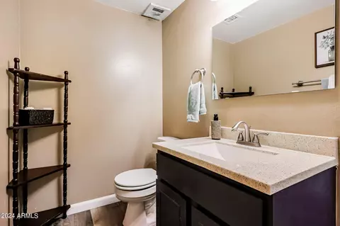 Bath - 1629 E Dunbar Dr, Tempe, AZ 85282 photo 1 of 2