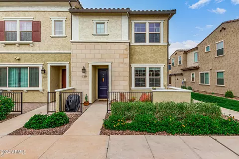 2661 S Sulley Dr #110, Gilbert, AZ 85295