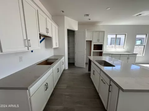 Kitchen - 11530 E Utah Ave, Mesa, AZ 85212 photo 2 of 3