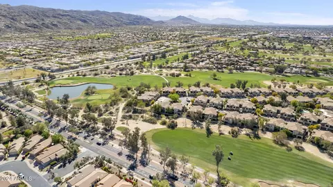 View/Area - 3243 E Maldonado Dr, Phoenix, AZ 85042 photo 11 of 21