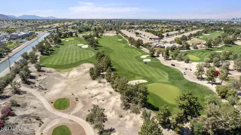 View/Area - 3243 E Maldonado Dr, Phoenix, AZ 85042 photo 20 of 21