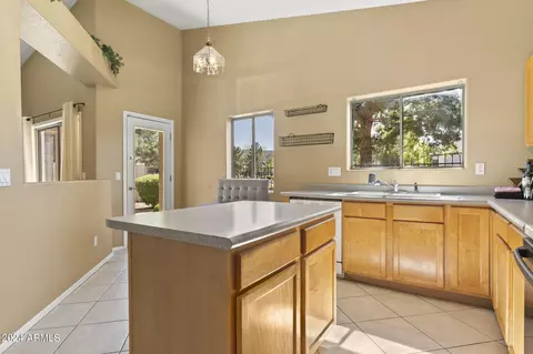 Kitchen - 3243 E Maldonado Dr, Phoenix, AZ 85042 photo 3 of 7