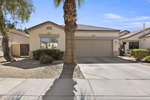 3243 E Maldonado Dr, Phoenix, AZ 85042