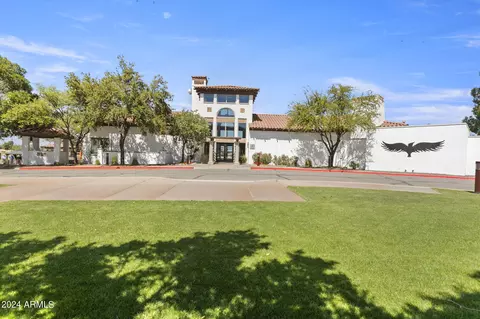 View/Area - 3243 E Maldonado Dr, Phoenix, AZ 85042 photo 15 of 21