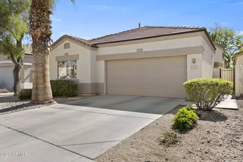 Exterior - 3243 E Maldonado Dr, Phoenix, AZ 85042 photo 8 of 13