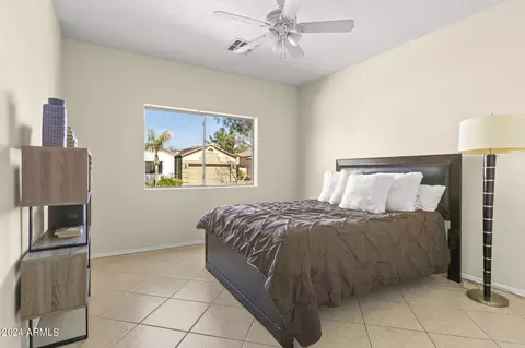 Bedroom - 3243 E Maldonado Dr, Phoenix, AZ 85042 photo 4 of 6