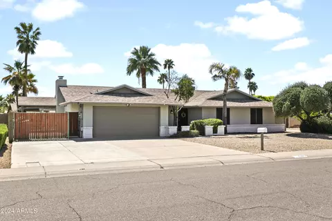 4349 E Sheena Dr, Phoenix, AZ 85032