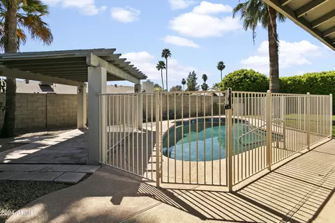 4349 E Sheena Dr, Phoenix, AZ 85032 photo 23