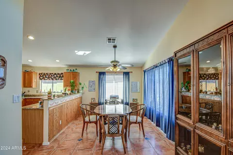 Kitchen - 308 E Devon Dr, Gilbert, AZ 85296 photo 3 of 3
