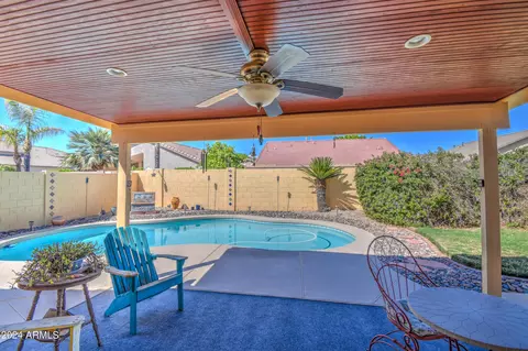 Exterior - 308 E Devon Dr, Gilbert, AZ 85296 photo 3 of 5