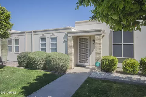 10050 W Royal Oak Rd W #H, Sun City, AZ 85351