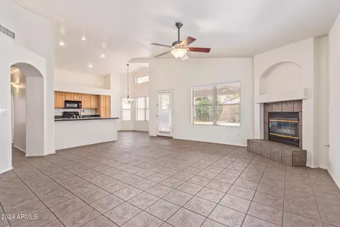 Kitchen - 11526 E Pratt Ave, Mesa, AZ 85212 photo 1 of 4