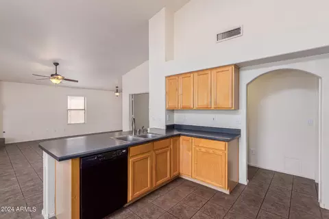 Kitchen - 11526 E Pratt Ave, Mesa, AZ 85212 photo 4 of 4