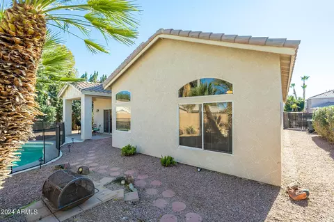 Exterior - 756 W Ivanhoe St, Gilbert, AZ 85233 photo 8 of 11