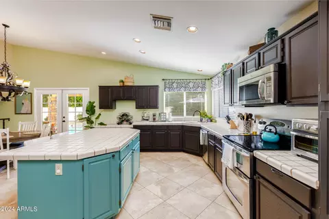 Kitchen - 2747 E Mountain Sky Ave, Phoenix, AZ 85048 photo 1 of 5
