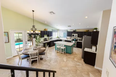 Dining - 2747 E Mountain Sky Ave, Phoenix, AZ 85048 photo 3 of 6