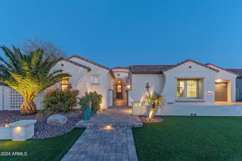 2109 N 166th Dr, Goodyear, AZ 85395