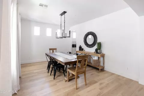 Dining - 3120 E Agritopia Loop N, Gilbert, AZ 85296 photo 3 of 3