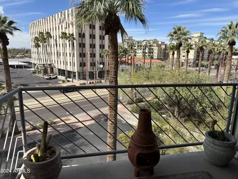 2201 N Central Ave #4C, Phoenix, AZ 85004