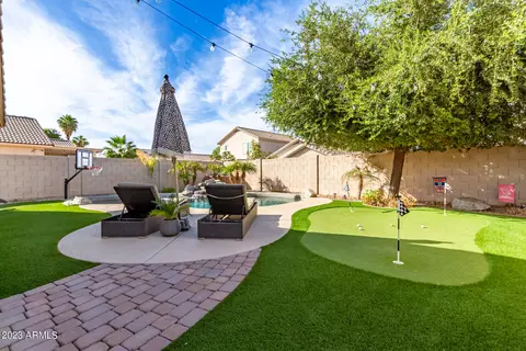 12958 W Catalina Dr, Avondale, AZ 85392