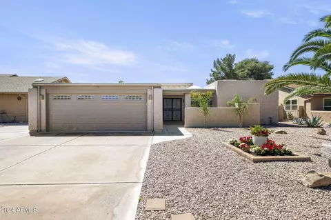 9537 E Palomino Pl, Sun Lakes, AZ 85248