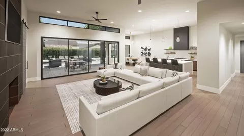 Living - 1945 E Aurelius Ave, Phoenix, AZ 85020 photo 1 of 4