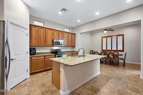Kitchen - 725 E Charlevoix Ave, Gilbert, AZ 85297 photo 3 of 6