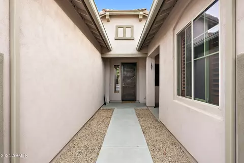 Exterior - 725 E Charlevoix Ave, Gilbert, AZ 85297 photo 3 of 19