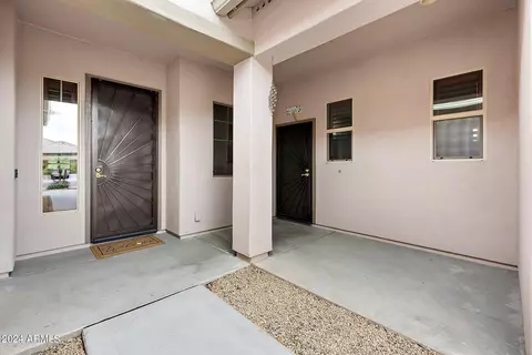 Exterior - 725 E Charlevoix Ave, Gilbert, AZ 85297 photo 4 of 19