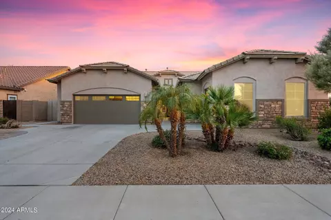 725 E Charlevoix Ave, Gilbert, AZ 85297
