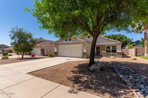 Exterior - 3430 S Lawson Dr, Apache Junction, AZ 85120 photo 5 of 12