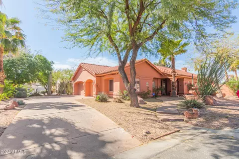 4502 N Bent Tree Cir W, Litchfield Park, AZ 85340