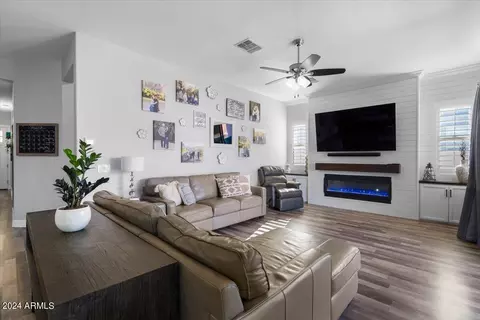 Living - 3164 E Sagebrush St, Gilbert, AZ 85296 photo 2 of 4