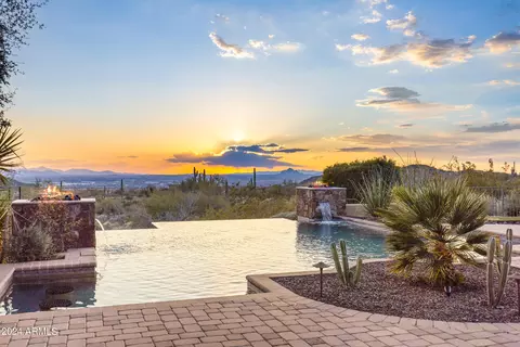 4320 N Diamond Point Cir, Mesa, AZ 85207