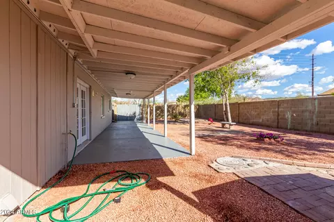 Exterior - 1501 W Vineyard Rd, Phoenix, AZ 85041 photo 13 of 21