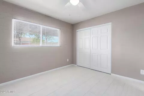 Bedroom - 1501 W Vineyard Rd, Phoenix, AZ 85041 photo 4 of 5